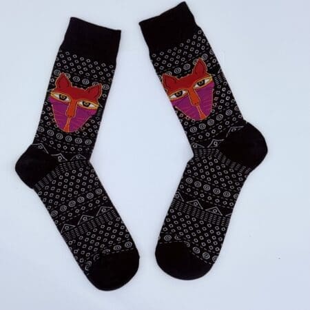 TRIBAL ZIG ZAG CAT