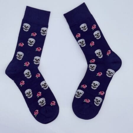 SKULL AND ROSES